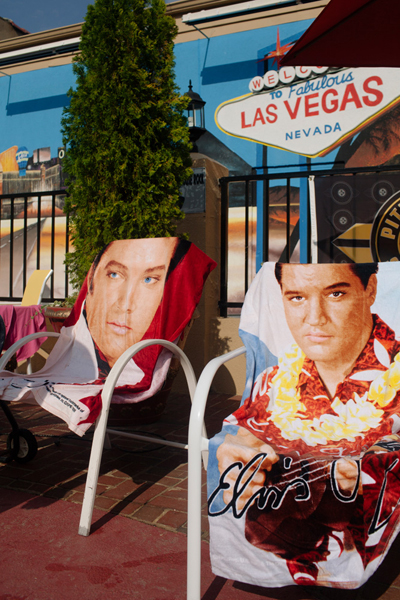 Elvis_Week006