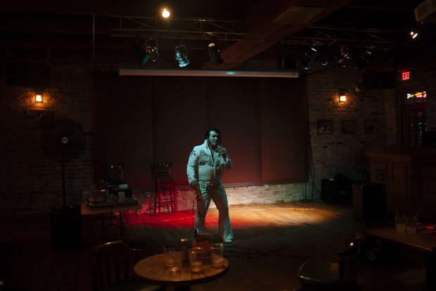 Elvis_Week009